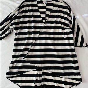 LulaRoe Lindsay Kimono